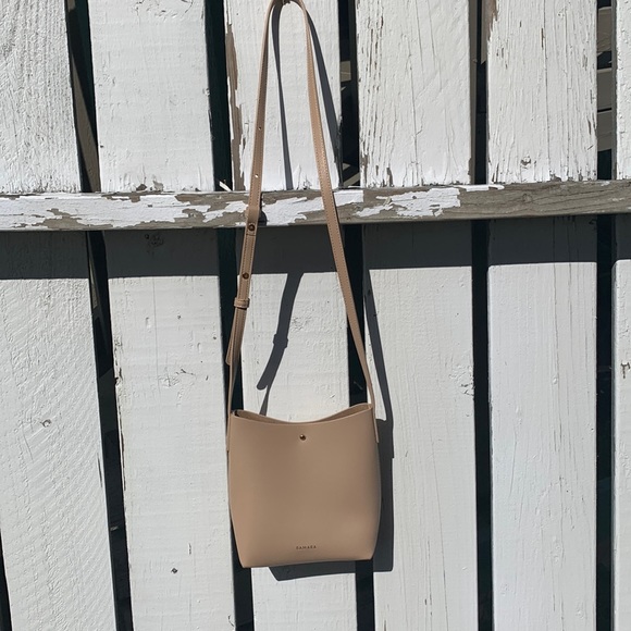 Samara Nude crossbody NWOT - Picture 2 of 11